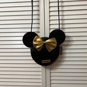 Crossbody Minnie Mouse purse